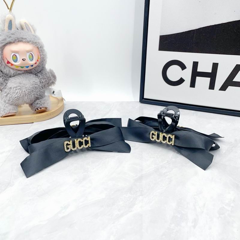 Gucci Hair Grab clip dx05